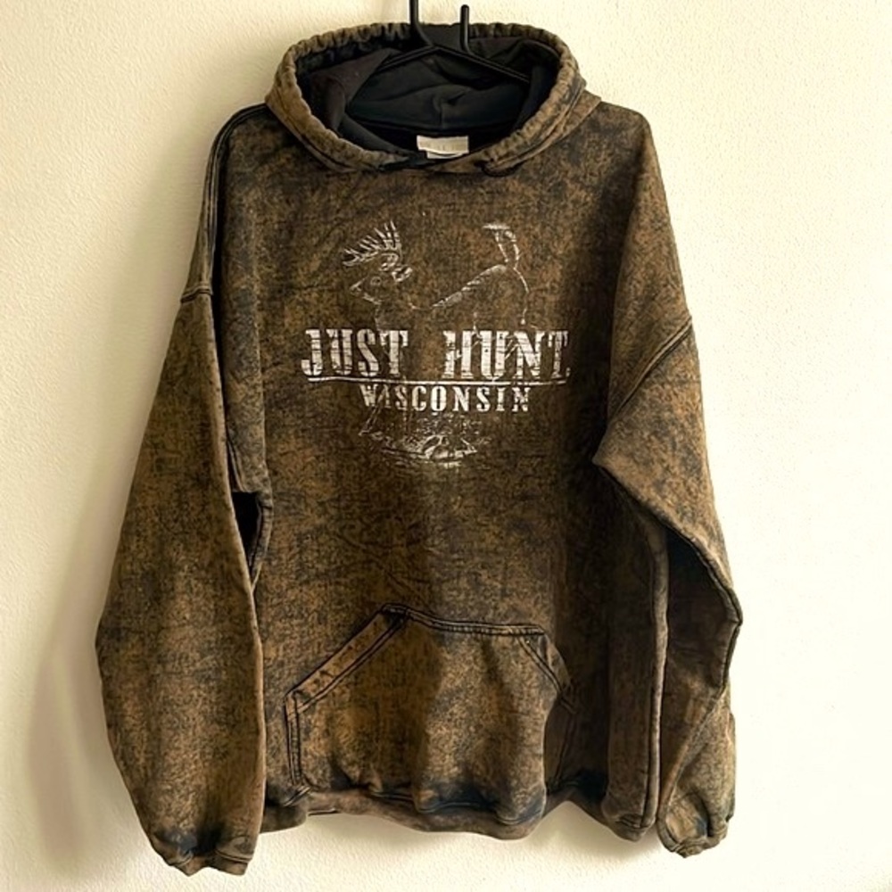 Art Unlimited Sportswear Men's Camo Super Sharp Hoodie... Size: XL